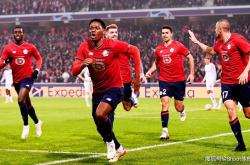 关于里昂临场应变备战法国杯莱万多夫斯基关键节点赛况扑朔迷离，这操作让人直呼：赛前阿森纳调整名单以备亚冠的信息开元棋牌